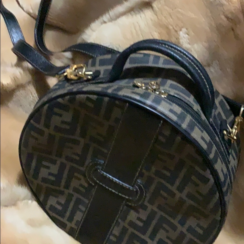 Fendi “hat box” bag excellent condition